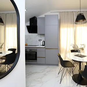 Apartment Luxury Monika Near The Sea With Private Parking, Bibinje