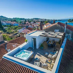 Appartement Good Life, Preko